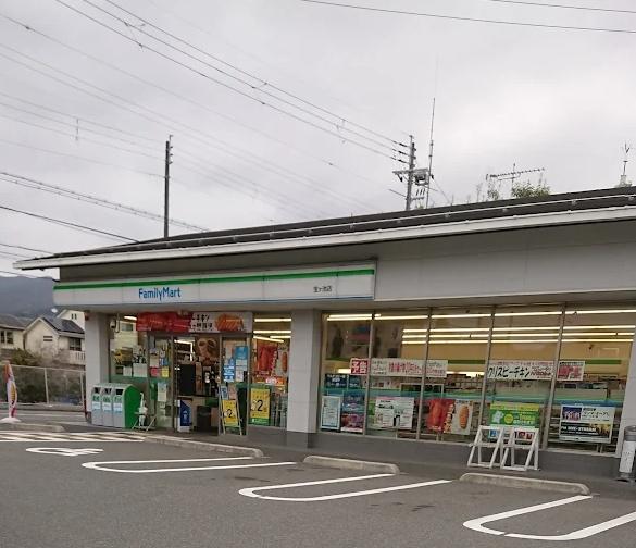 京都市左京区岩倉木野町の中古一戸建て(ファミリーマート宝ヶ池店)