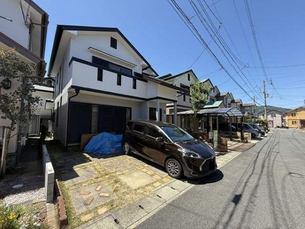 京都市西京区御陵峰ケ堂町２丁目の中古一戸建て
