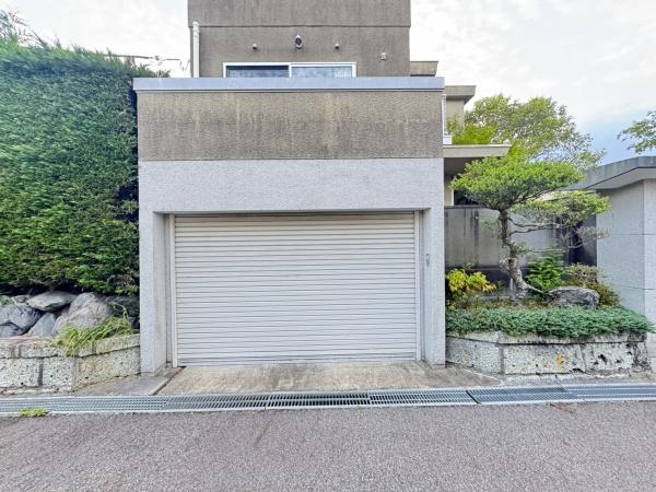大津市比叡平１丁目の中古一戸建て