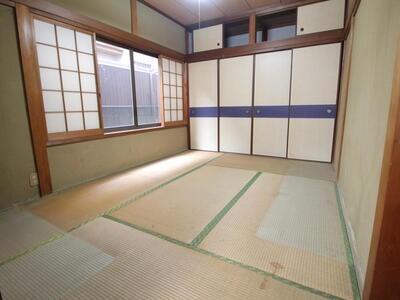 京都市伏見区深草大亀谷東安信町の中古一戸建て