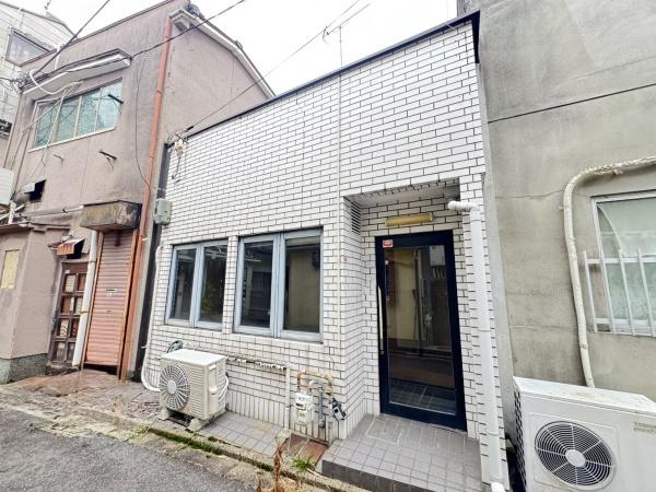 京都市上京区仁和寺街道六軒町西入四番町の中古一戸建て