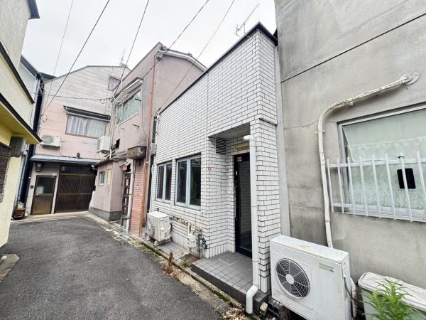 京都市上京区仁和寺街道六軒町西入四番町の中古一戸建て