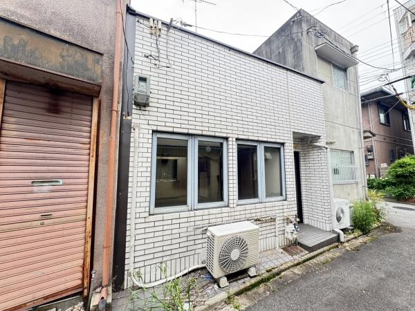 京都市上京区仁和寺街道六軒町西入四番町の中古一戸建て