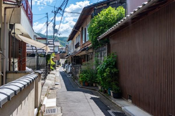 京都市左京区岡崎西福ノ川町の中古一戸建て