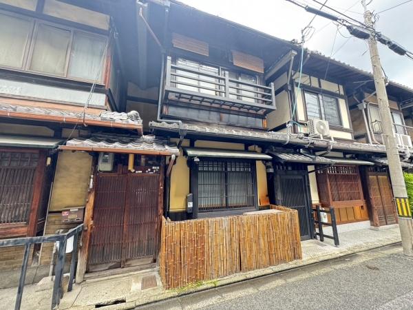京都市南区西九条東比永城町の中古一戸建て
