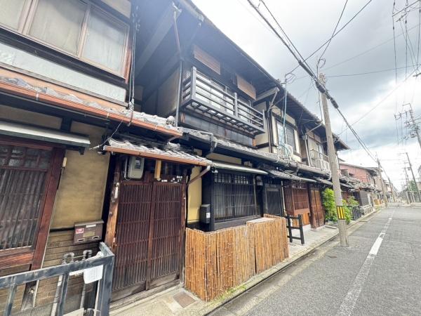 京都市南区西九条東比永城町の中古一戸建て