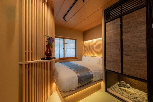 京都市南区西九条東比永城町の中古テラスハウス
