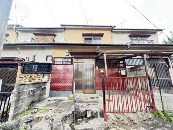 京都市北区等持院中町の中古テラスハウス