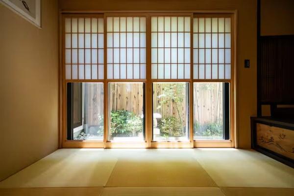 京都市上京区千本通二条下る東入主税町の中古一戸建て