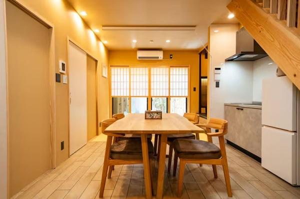 京都市上京区千本通二条下る東入主税町の中古一戸建て