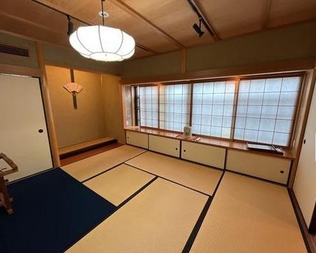 京都市上京区智恵光院通寺之内下る古美濃部町の中古一戸建て