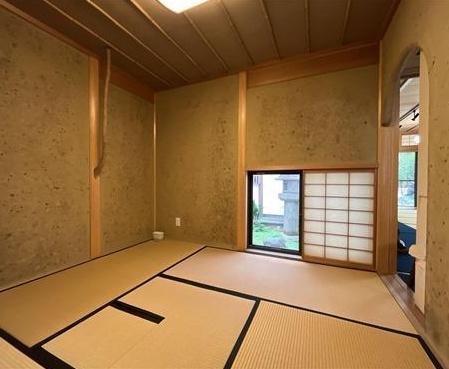 京都市上京区智恵光院通寺之内下る古美濃部町の中古一戸建て