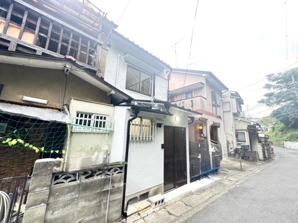 京都市伏見区深草大亀谷東寺町の中古一戸建て