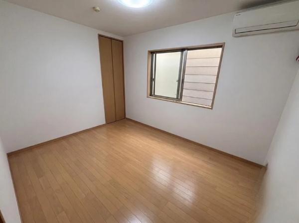京都市伏見区景勝町の中古一戸建て
