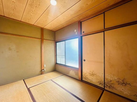 京都市右京区太秦安井東裏町の中古一戸建