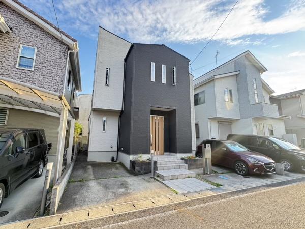 大津市比叡辻１丁目の中古一戸建て