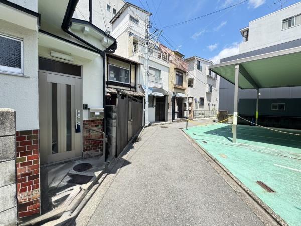京都市南区西九条島町の中古一戸建て