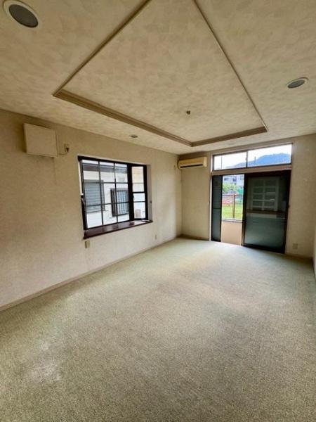 大津市南志賀４丁目の中古一戸建て