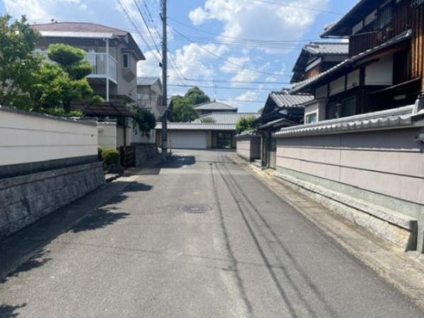 京都市伏見区深草大亀谷安信町の中古一戸建て