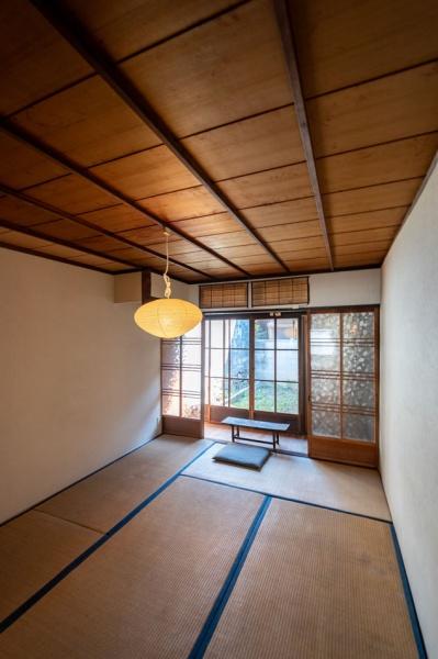 京都市左京区鹿ケ谷西寺ノ前町の中古一戸建て
