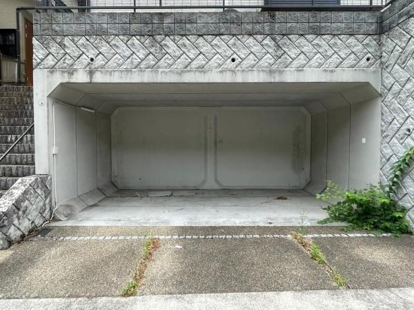 京都市左京区八瀬近衛町の中古一戸建て