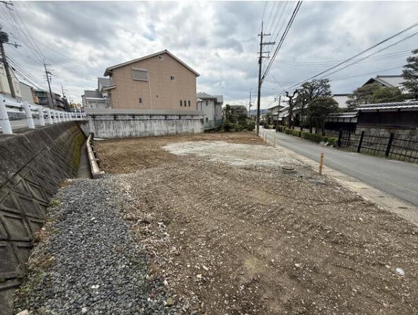 京都市西京区大枝東長町の土地