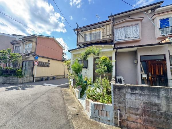 京都市山科区川田菱尾田の中古テラスハウス
