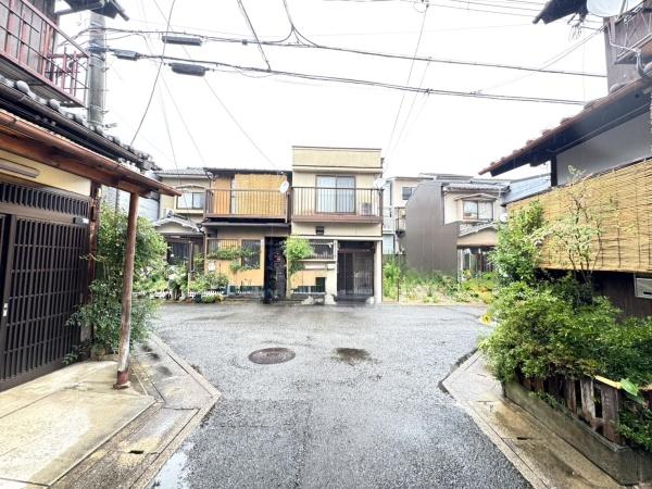 京都市右京区嵯峨天龍寺油掛町の中古一戸建て