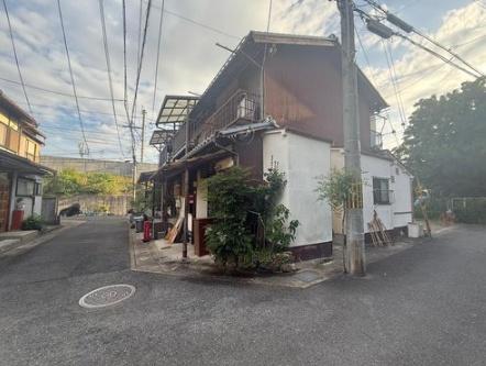 京都市右京区嵯峨天龍寺油掛町の土地