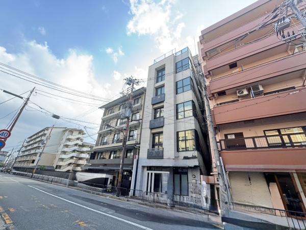 京都市東山区三条通大橋東二町目の中古一戸建て