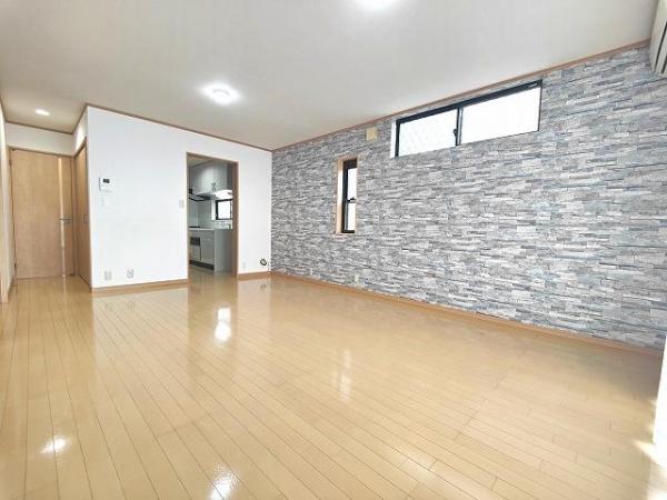 京都市伏見区深草大亀谷大谷町の中古一戸建て