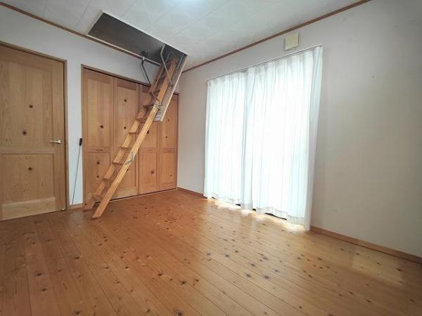 京都市伏見区深草大亀谷大谷町の中古一戸建て