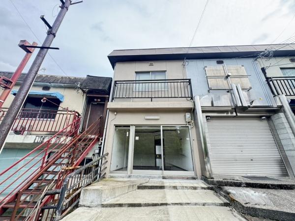 京都市右京区鳴滝安井殿町の中古テラスハウス