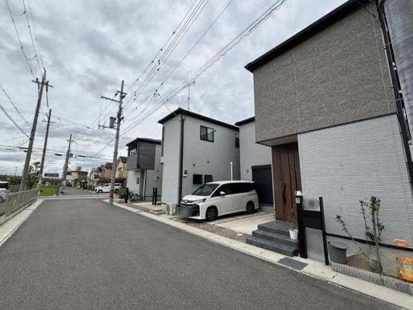 京都市伏見区羽束師鴨川町の中古一戸建て