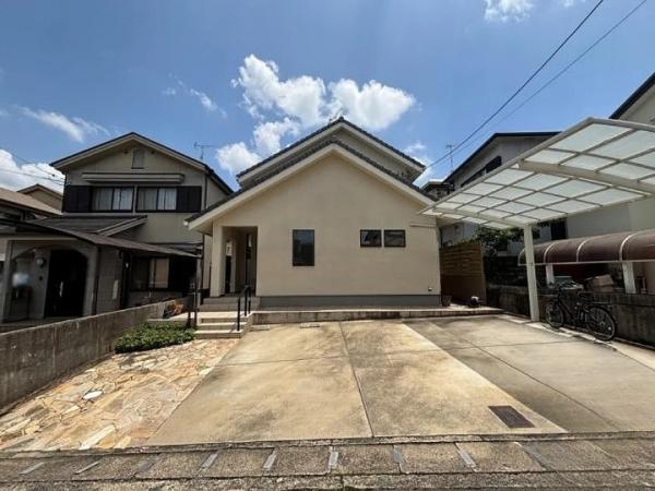 京都市伏見区深草大亀谷東久宝寺町の中古一戸建