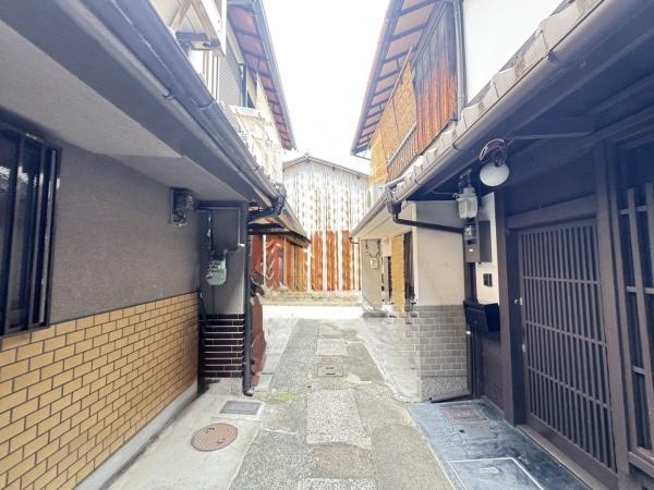 京都市下京区中堂寺薮ノ内町の中古一戸建て