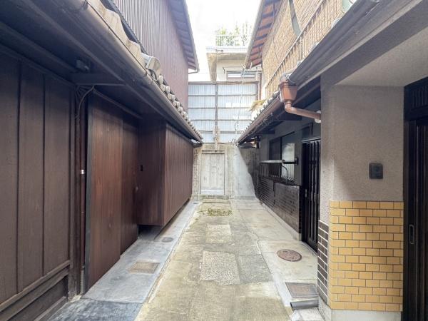 京都市下京区中堂寺薮ノ内町の中古一戸建て