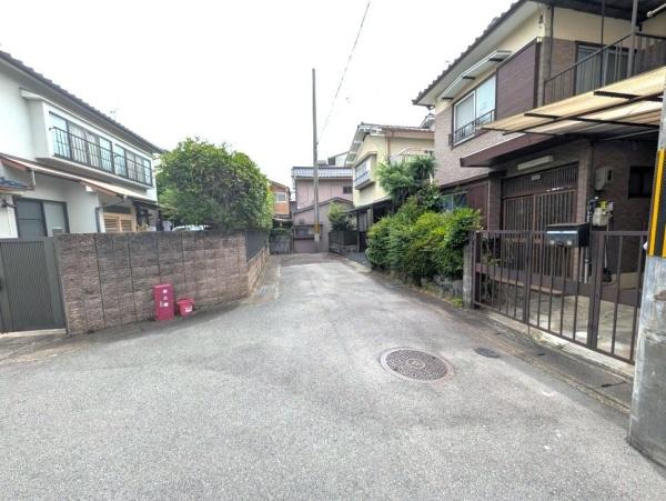 京都市右京区嵯峨広沢御所ノ内町の土地