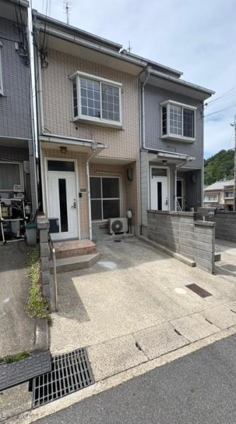 京都市山科区四ノ宮小金塚の中古一戸建て