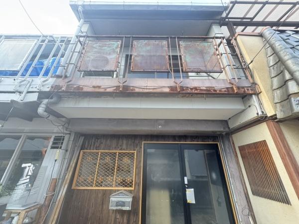 京都市伏見区深草北新町の中古テラスハウス