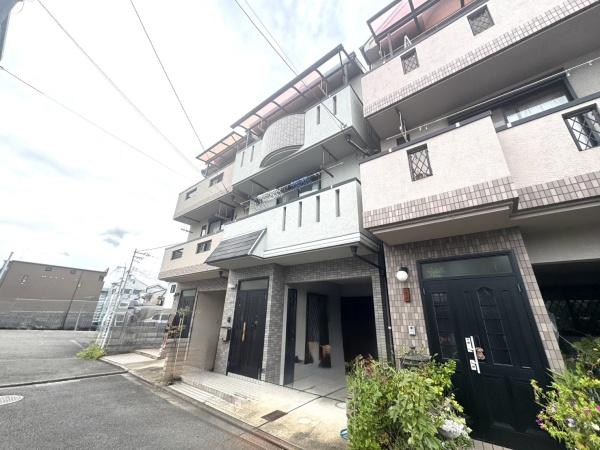 京都市伏見区深草平田町の中古一戸建て