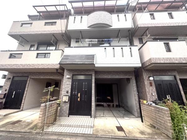 京都市伏見区深草平田町の中古一戸建て