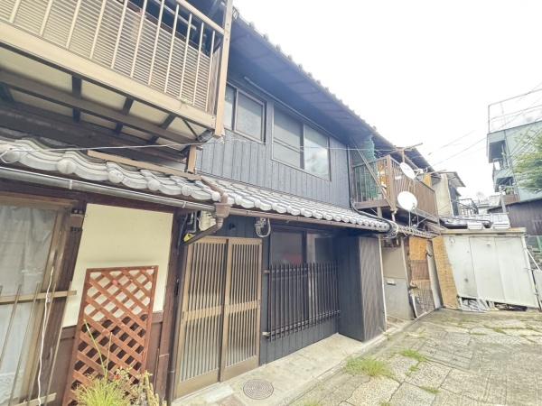 京都市東山区三条通白川橋東入４丁目中之町の中古一戸建て