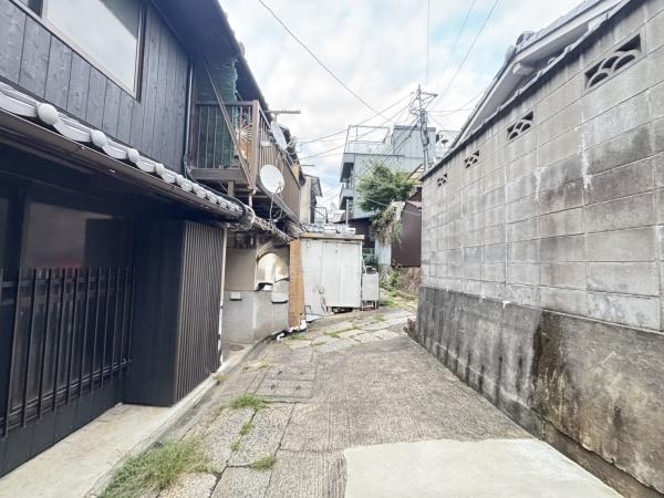 京都市東山区三条通白川橋東入４丁目中之町の中古一戸建て