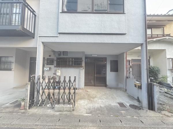 京都市右京区嵯峨甲塚町の中古一戸建て