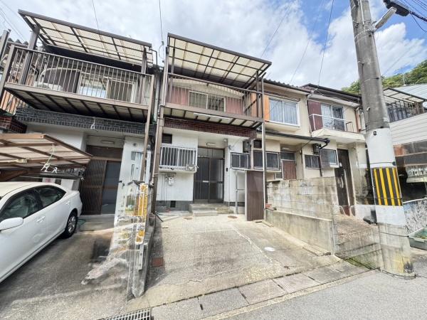 京都市山科区四ノ宮行者谷の中古一戸建て