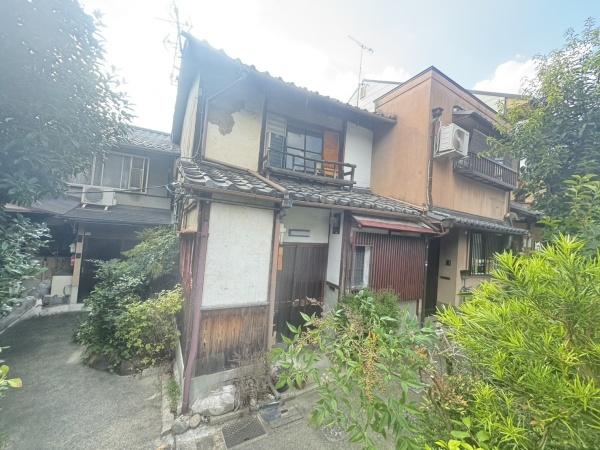京都市東山区下河原通八坂塔ノ前上る金園町の中古テラスハウス