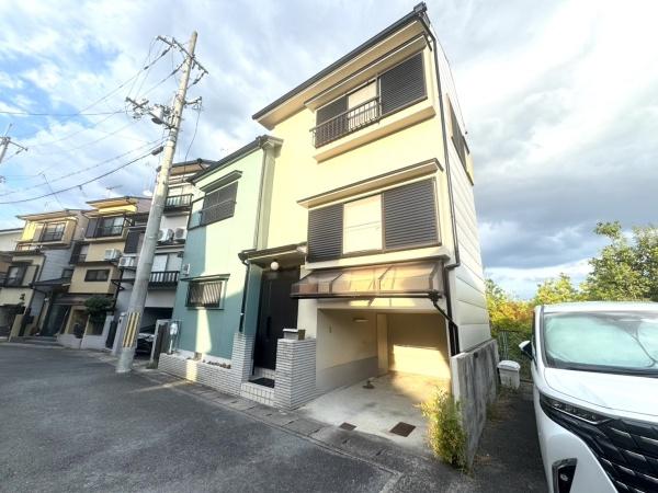 京都市右京区嵯峨広沢池下町の中古一戸建て