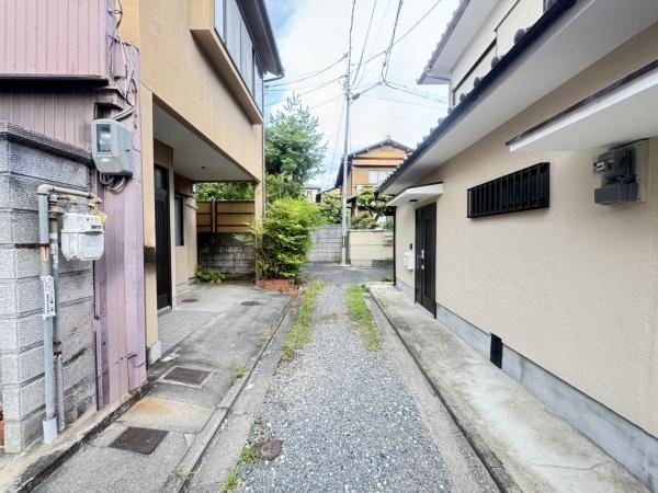 京都市右京区龍安寺衣笠下町の中古一戸建て