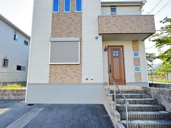 大津市仰木の里７丁目の中古一戸建て